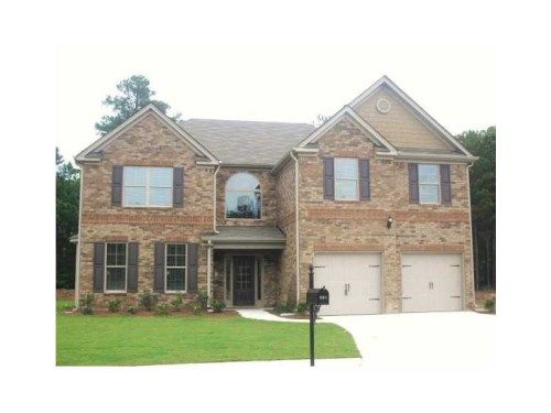 206 Birchwood Drive, Loganville, GA 30052