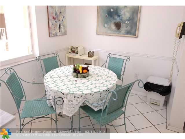 7702 TRENT DR # 408, Fort Lauderdale, FL 33321