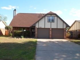 1420 Vulcan Cir, Edmond, OK 73003