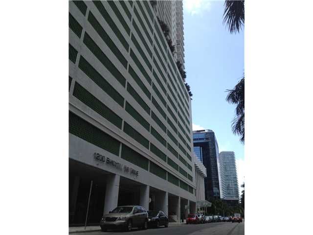 1200 BRICKELL BAY DR # 1610, Miami, FL 33131