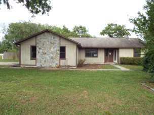 2 Fir Trail Way, Ocala, FL 34472