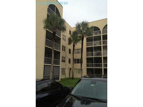 6980 NW 186 ST # 3-227A, Hialeah, FL 33015