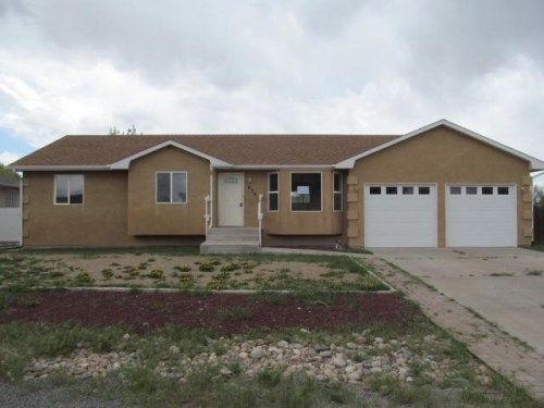 670 S Aguilar Dr, Pueblo, CO 81007