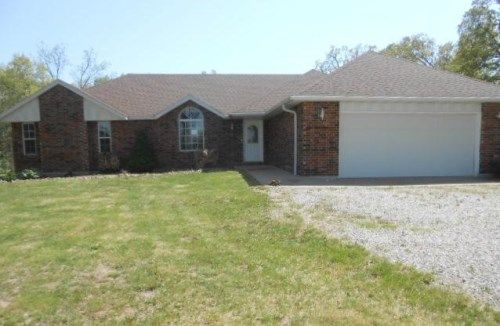 634 Corner Rd, Rogersville, MO 65742