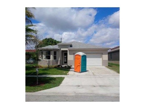 4831 HARRISON ST, Hollywood, FL 33021