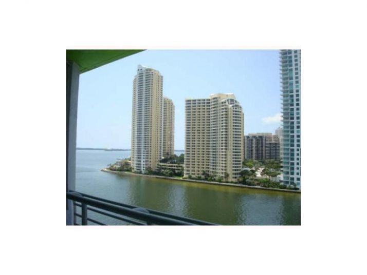 325 S BISCAYNE BL # 1719, Miami, FL 33131