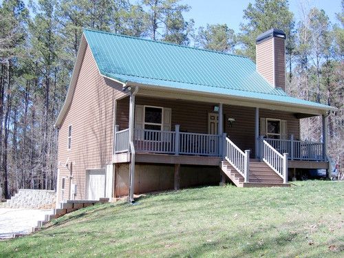 1143 Willis Dr, Elberton, GA 30635