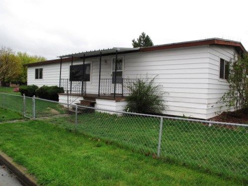 1523 N Grady Road, Greenacres, WA 99016