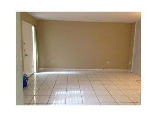 5425 SW 77 CT # 111D, Miami, FL 33155