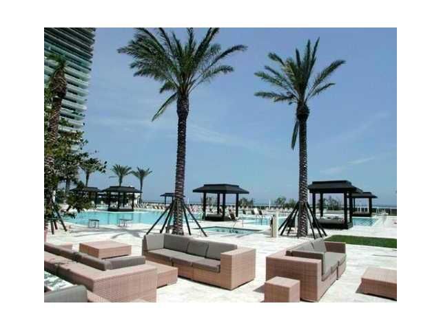 1800 S OCEAN DR # 1009, Hallandale, FL 33009