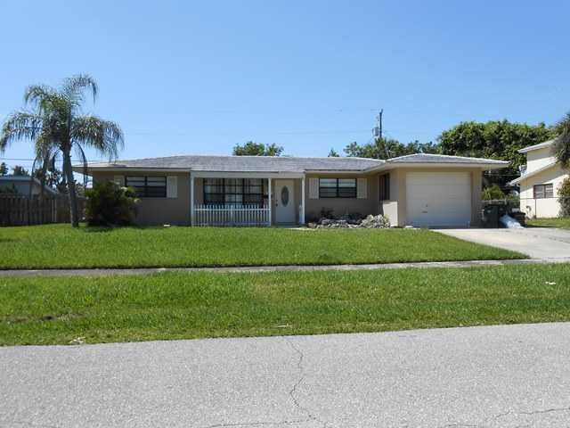 428 Gulf Rd, North Palm Beach, FL 33408