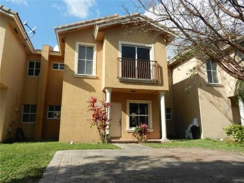 676 SW 7 TE # 0, Homestead, FL 33034