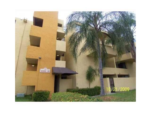 10500 108th Apt B 412  Avenue, Miami, FL 33176