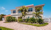 205 22ND ST Belleair Beach, FL 33786