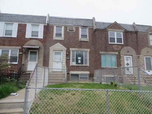 6339 Glenloch St, Philadelphia, PA 19135