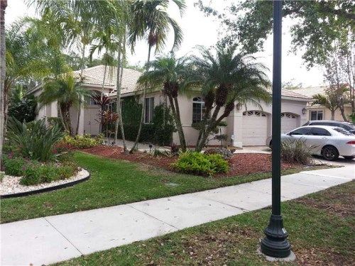 1373 CAMELLIA CR, Fort Lauderdale, FL 33326