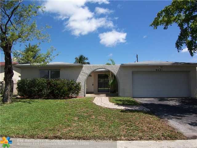 9651 SUNSET STRIP, Fort Lauderdale, FL 33322