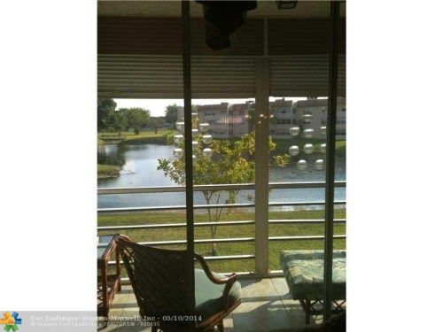 9681 Sunrise Lakes Blvd # 208, Fort Lauderdale, FL 33322