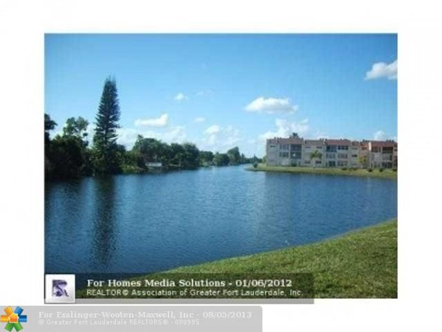 8861 Sunrise Lakes Blvd # 211, Fort Lauderdale, FL 33322