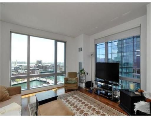 500 Atlantic Ave #16L, Boston, MA 02210