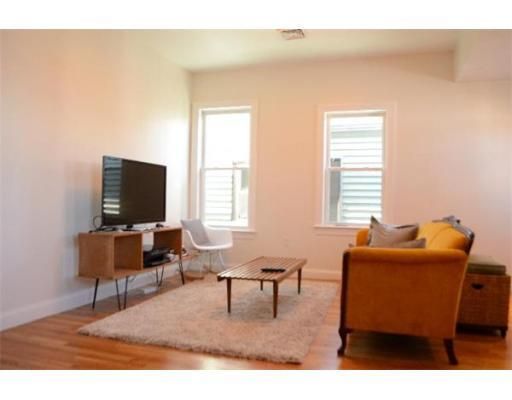 250 Webster Street #3, Boston, MA 02128