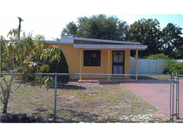 1050 NW 140 ST, Miami, FL 33168