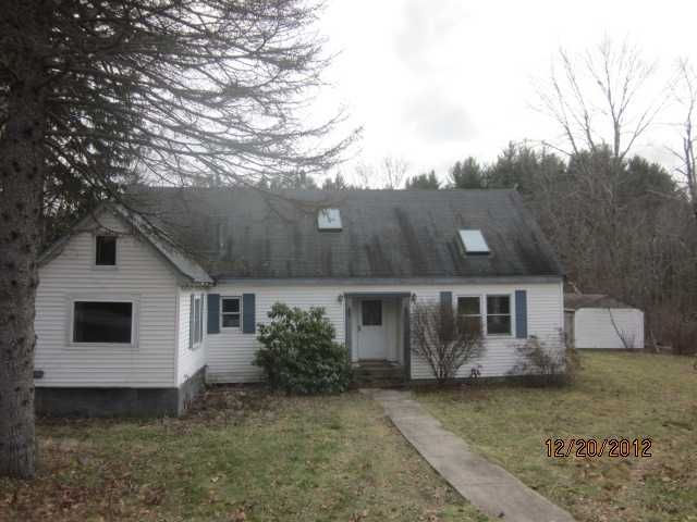 207 Center St, Groveland, MA 01834