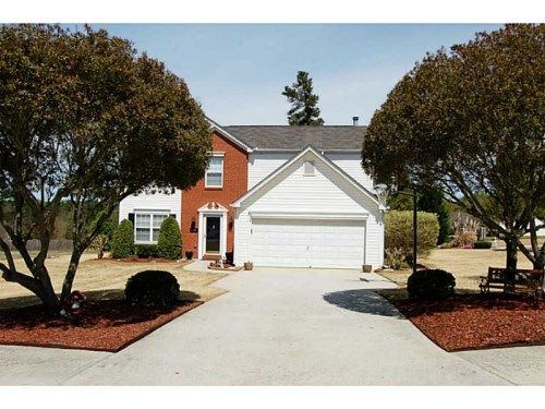 715 Hillmont Drive, Loganville, GA 30052