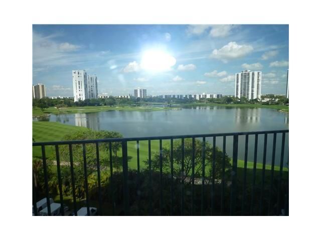 20000 COUNTRY CLUB DR # 606, Miami, FL 33180