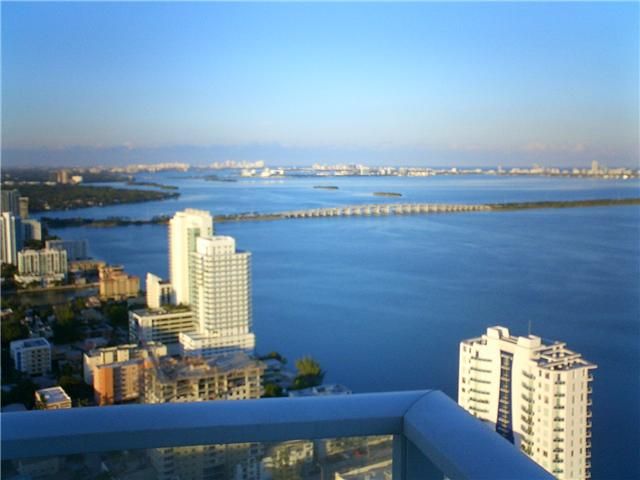 2020 BAYSHORE DR # 4201, Miami, FL 33137