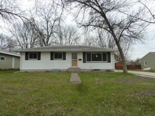 117 6th Ave NE, Hutchinson, MN 55350