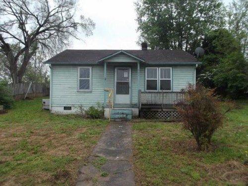 607 Childress Avenue, Sweetwater, TN 37874