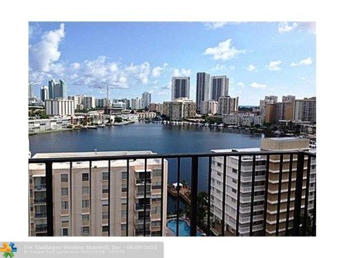 427 Golden Isles Dr # 8E, Hallandale, FL 33009