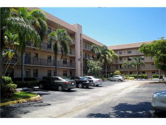 2711 NW 104TH AV # 302, Fort Lauderdale, FL 33322