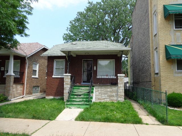 8333 S Drexel Ave, Chicago, IL 60619