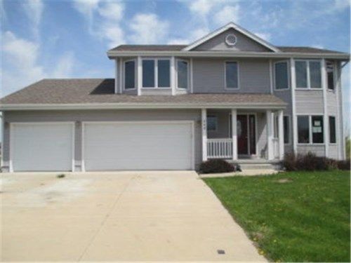 302 Marshall Ct, Runnells, IA 50237