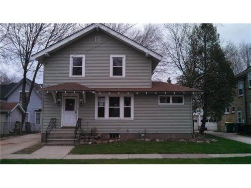 805 S Clay St, Green Bay, WI 54301