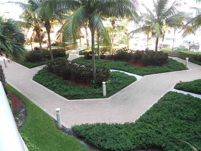 3901 S OCEAN DR # C2K, Hollywood, FL 33019