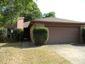 16011 Bear Hill Drive, Houston, TX 77084