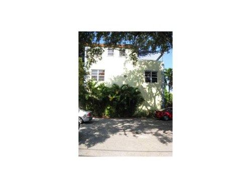 2913 SW 30 CT # 2913, Miami, FL 33133