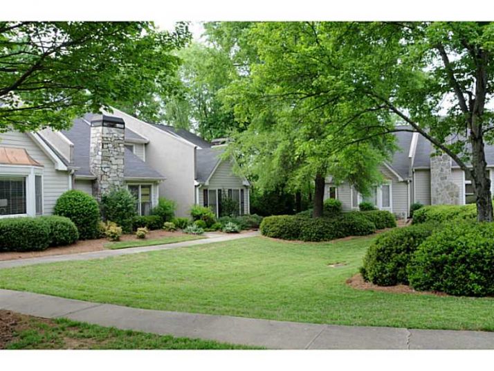 1714 Defoors Walk Nw, Atlanta, GA 30318