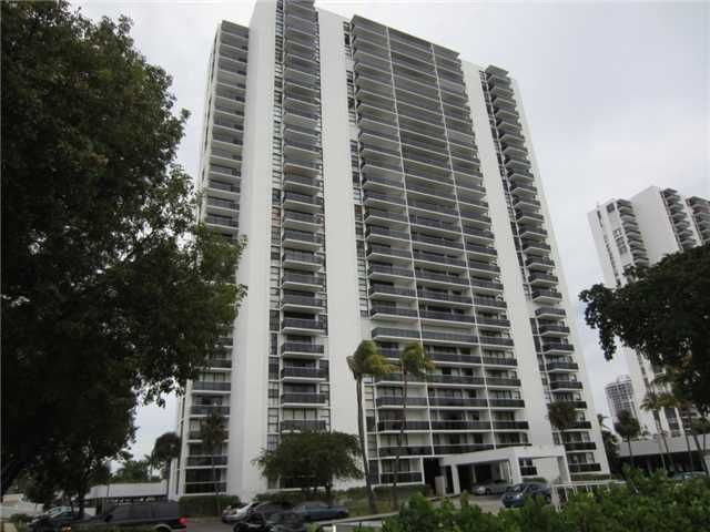 3625 N COUNTRY CLUB DR # 1208, Miami, FL 33180