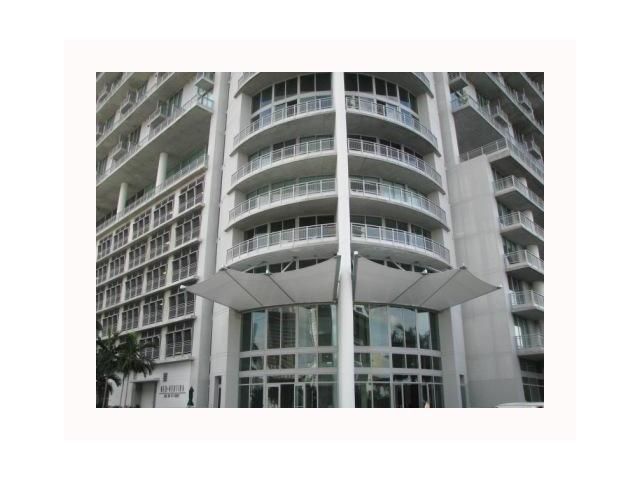 690 SW 1 CT # 1423, Miami, FL 33130