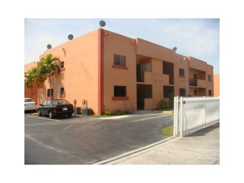 1300 W 41 ST # 104, Hialeah, FL 33012