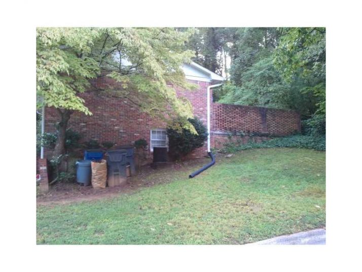 2752 Briarwood Boulevard, Atlanta, GA 30344