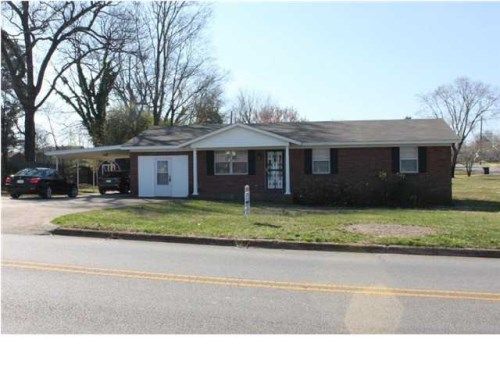 2012 Cloyd Blvd., Florence, AL 35630