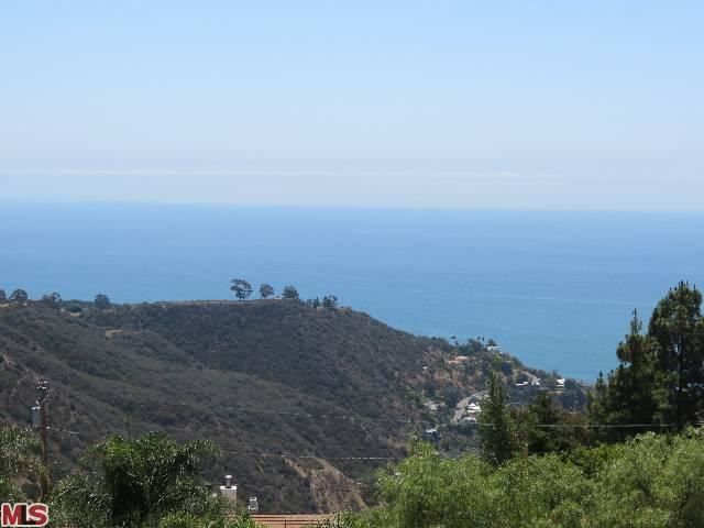 21733 Castlewood Dr, Malibu, CA 90265