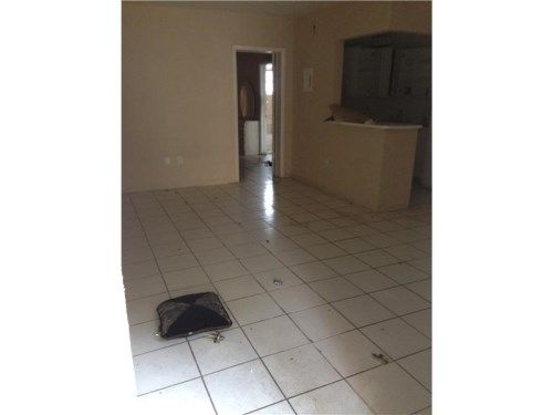 1230 W 54 ST # 120A, Hialeah, FL 33012