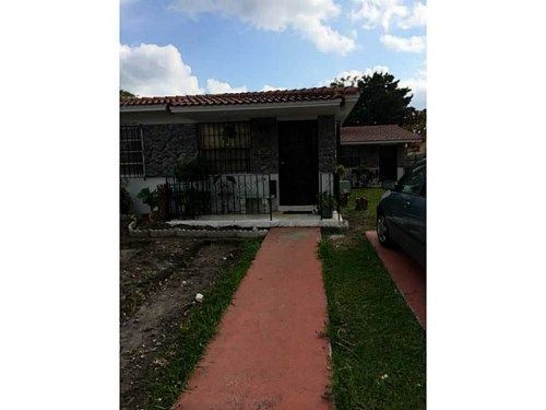 3174 SW 22 TE, Miami, FL 33145