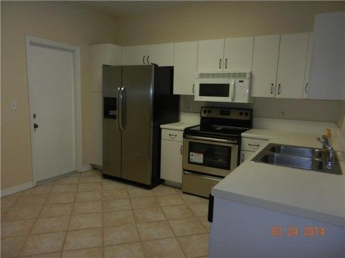 3740 SAN SIMEON CR # 3740, Fort Lauderdale, FL 33331